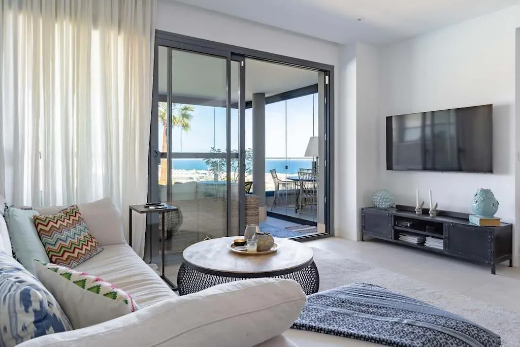 Modern Apartment With Sea View Estepona